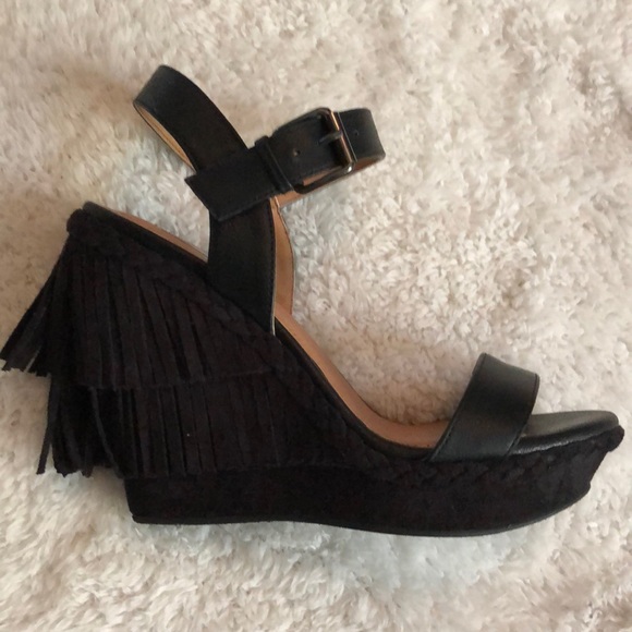 Fringe wedges - Picture 3 of 3